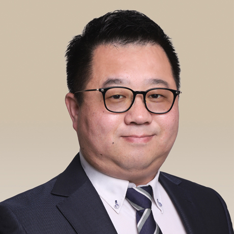 董　鵬飛