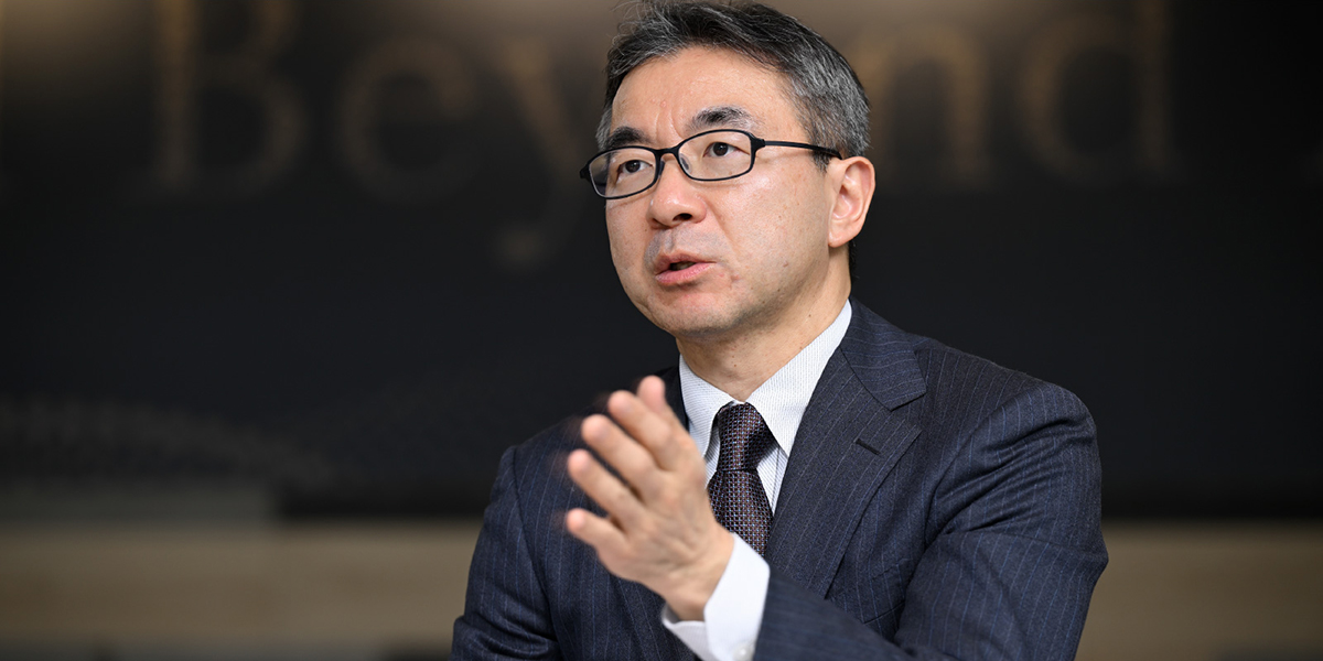 アビームコンサルティングの原市郎が語る様子
