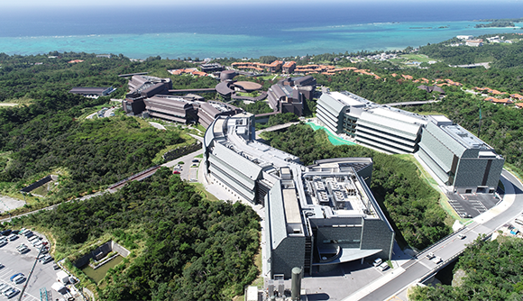沖縄科学技術大学院大学：事業継続計画高度化の一環として、クラウド活用による基幹業務システムに対するITサービス継続性・レジリエンス強化を支援